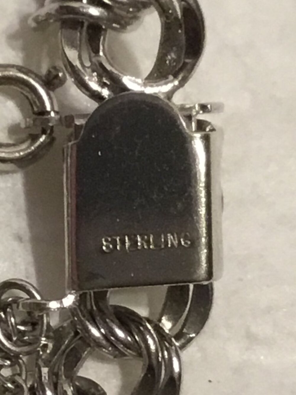 Very nice sterling silver Nassau charm bracelet w/ safety catch - Picture 8 of 11